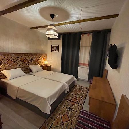 Hotel Casa Romaneasca 오토페니 외부 사진