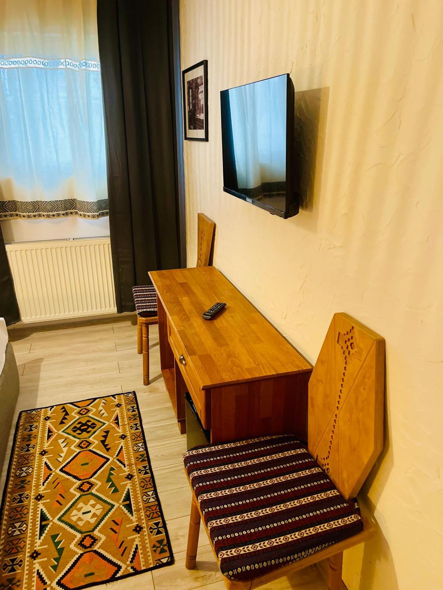 Hotel Casa Romaneasca 오토페니 외부 사진